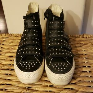Converse hightop with studs